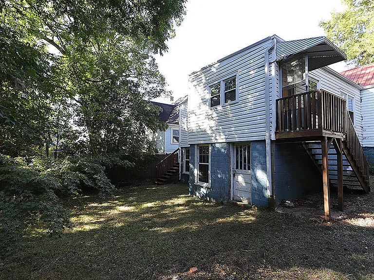 615 Arnette Ave — Photo 10