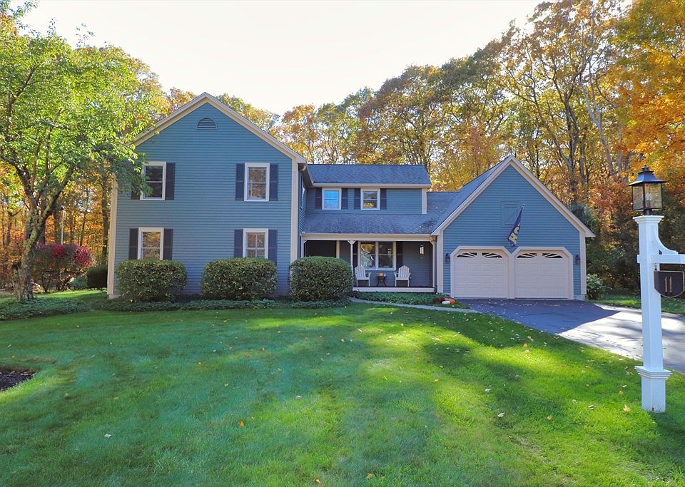 1st image of 11 Fairway Ln
