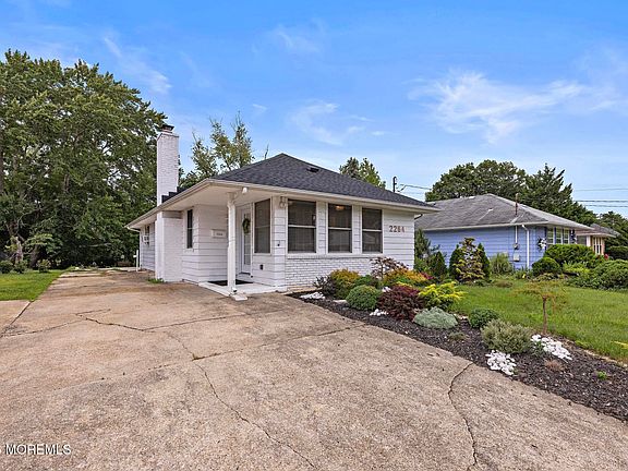 2nd image of 2264 Hovsons Boulevard