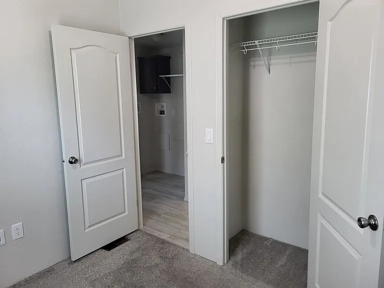 415 N Akers Rd #126 — Photo 11