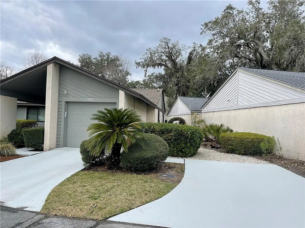 2 bed, 2.0 bath, 1107 sqft, $2,800 — Photo 2