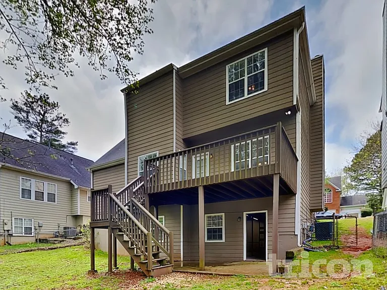 1475 Watercrest Cir — Photo 16