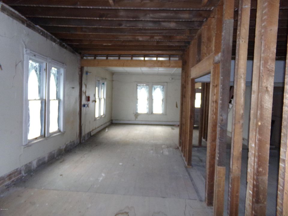 3941 Maplewood Ave, Pittsfield, MA 01201 Zillow