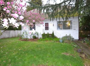 11322 34th Ave NE, Seattle, WA 98125