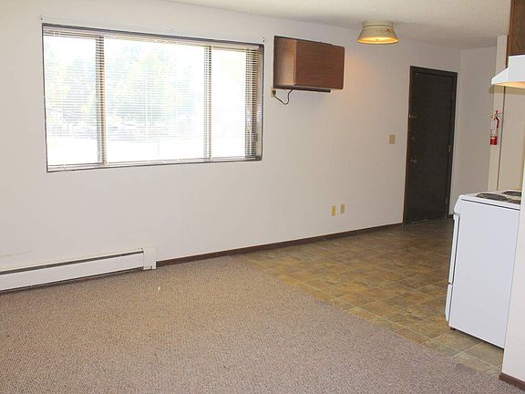 3rd image of 1429 Case Ave APT 1