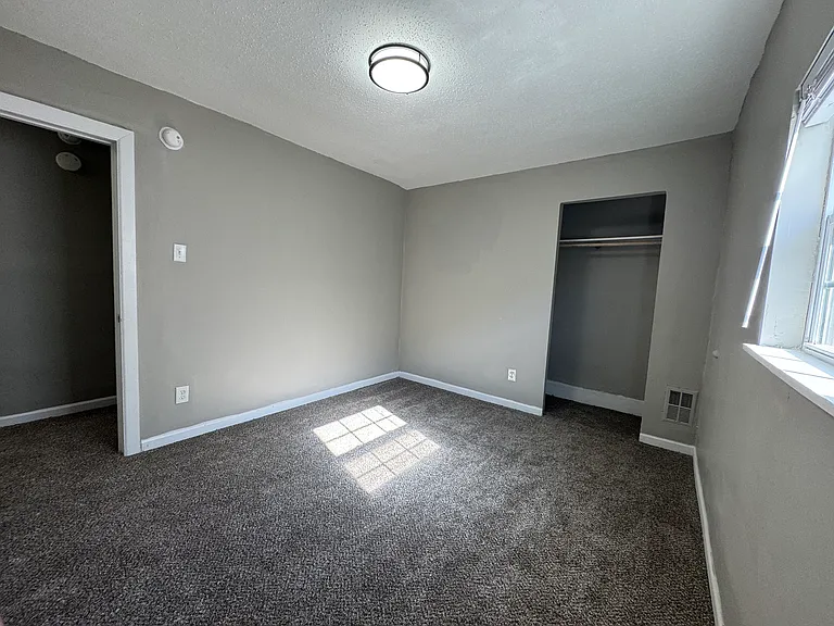 111 Dakota Ave — Photo 13