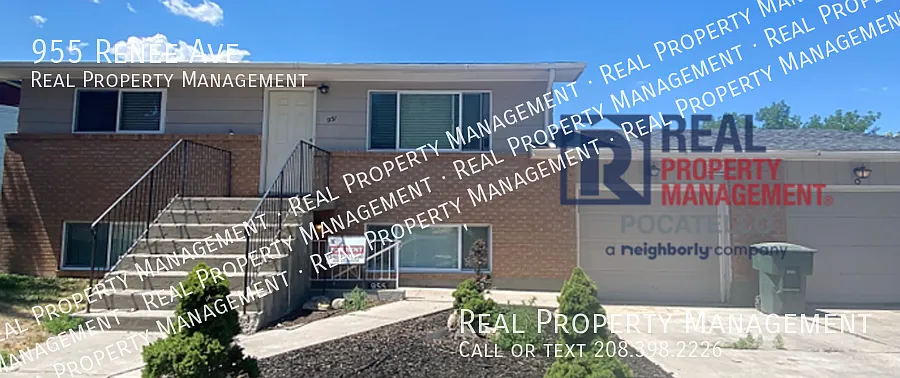 2 Bedroom 1 Bath "1 Car Garage" - Lower Unit For Rent — Photo 1