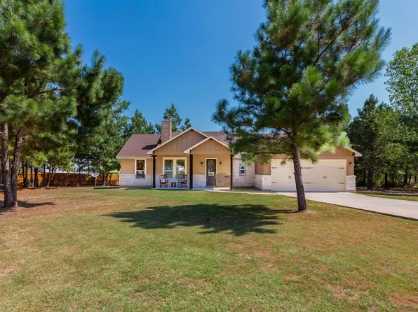 113 N Buckhorn Dr, Bastrop, TX 78602