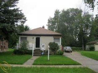 10015 Arnold, Redford, MI 48239