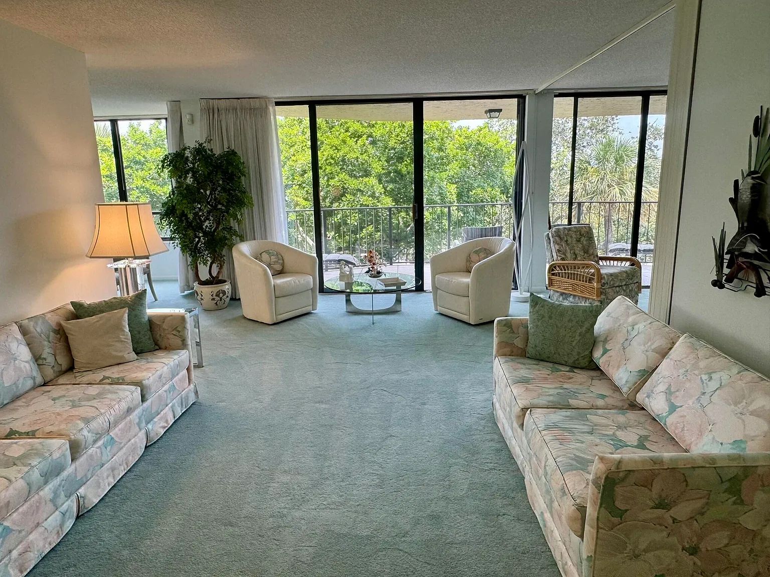 2 bed, 2.0 bath, 1284 sqft, $3,900 — Photo 3