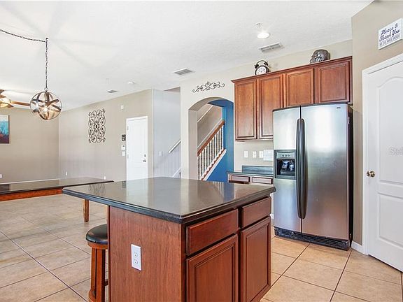 3rd image of 9780 Lake District Ln