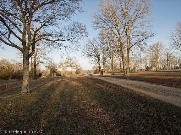 4th image of 11231 N 71st Hwy