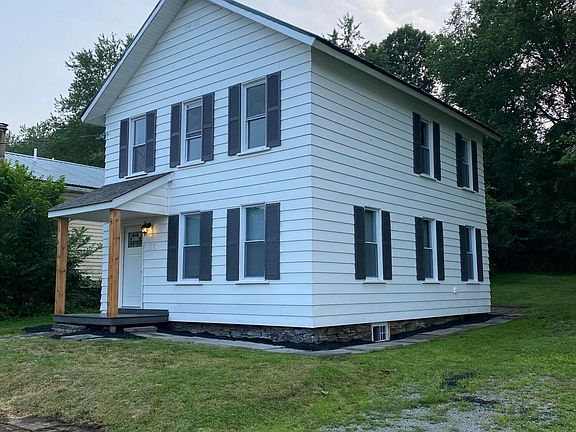 2nd image of 136 Railroad Ave