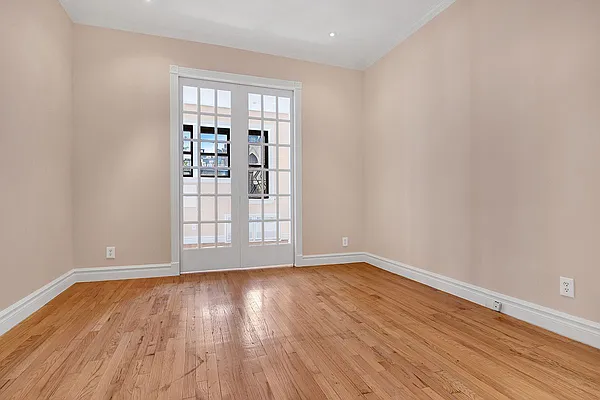 Rented by Cooper & Cooper Real Estate | media 16