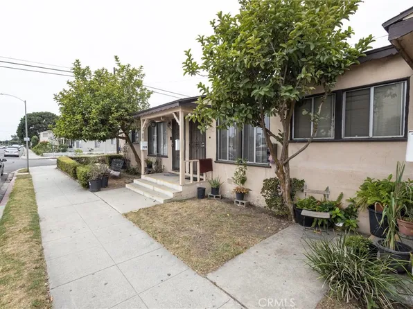 705 McDonald Ave, Wilmington, CA 90744