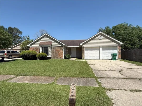 204 Drury Ln, Slidell, LA 70460