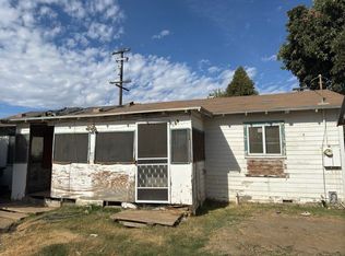 488 W Marengo Ave, Shafter, CA
