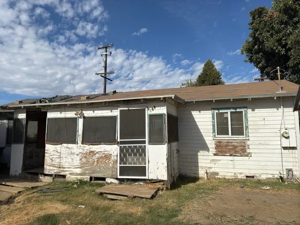 488 W Marengo Avenue, Shafter, CA 93263