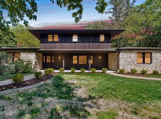 1801 Orchard Rd, Wheaton, IL 60189