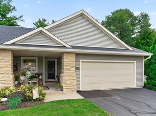 5734 Jackies Dr, Loves Park, IL 61111