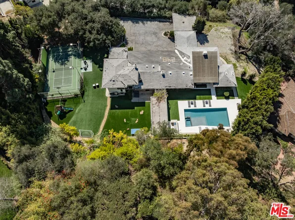 248 N Glenroy Ave, Los Angeles, CA 90049