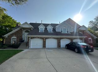 2170 Brandywyn Ln, Buffalo Grove, IL 60089