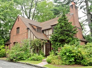 166 Ralph Ave, White Plains, NY 10606