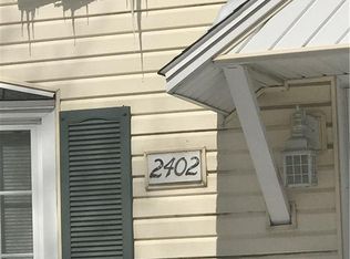 2402 Forest Ave, Niagara Falls, NY 14301