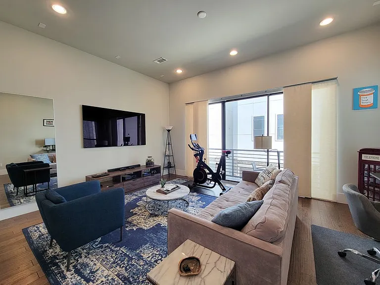5709 Larkin St #A — Photo 39