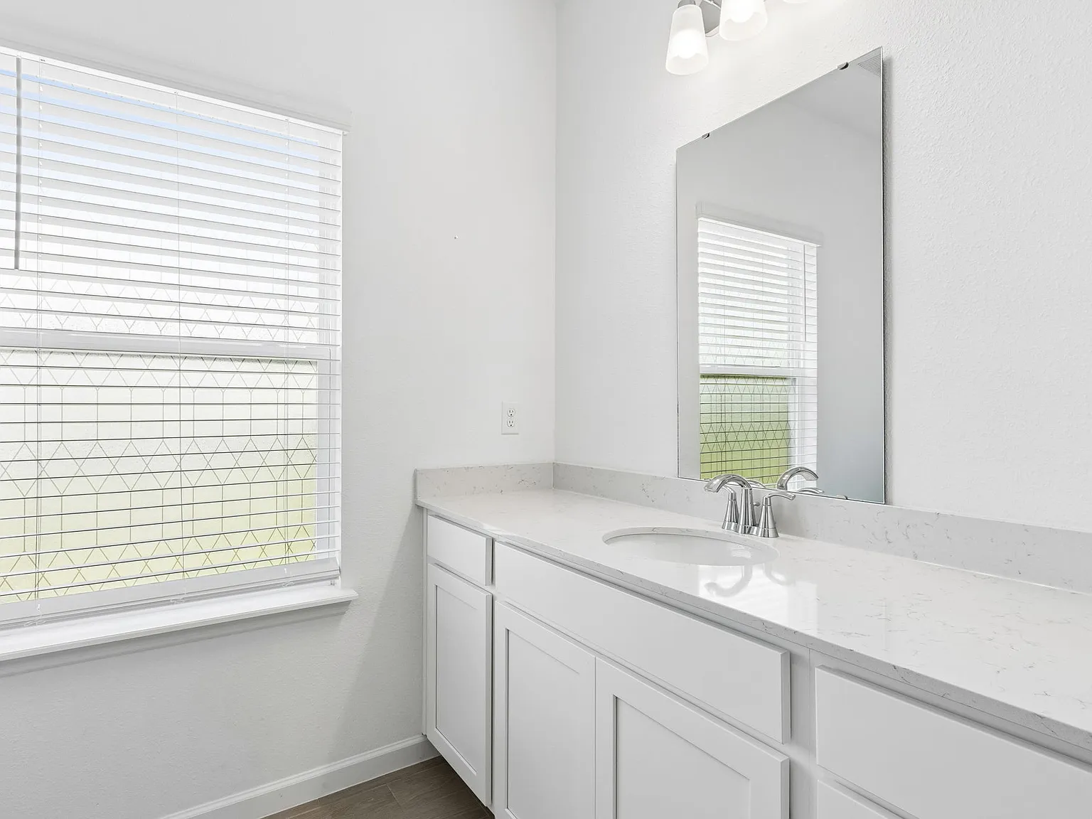 3012 Granary Park Ave — Photo 4