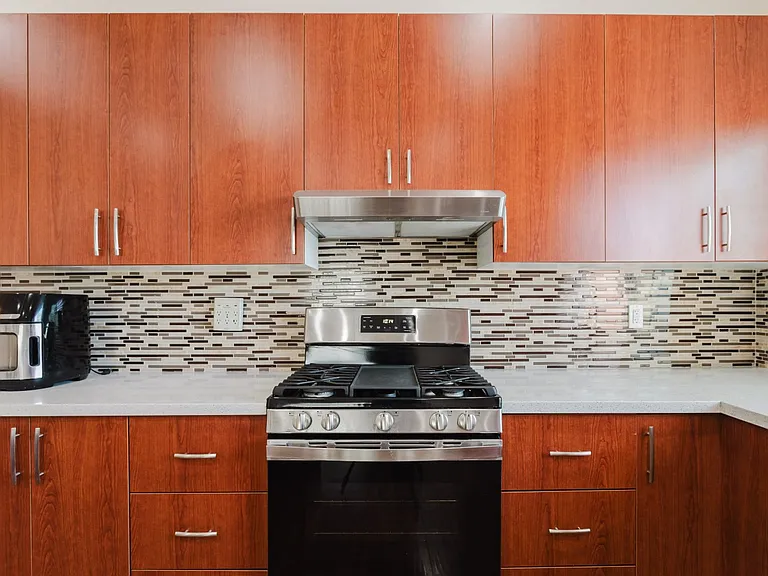 833 E Verdugo Ave — Photo 17