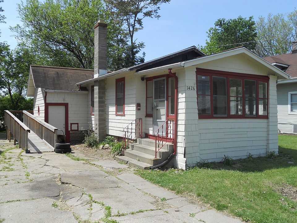1st image of 1426 Green St