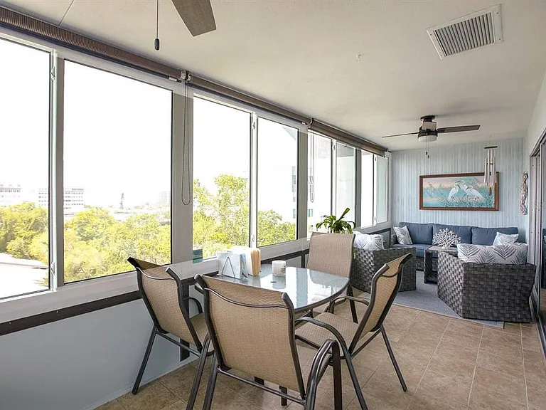1255 E Peppertree Dr #501 — Photo 4