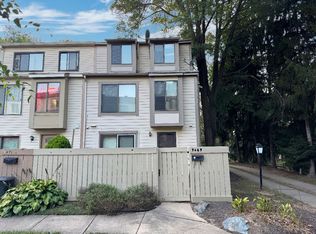 9469 Chadburn Pl, Gaithersburg, MD 20886