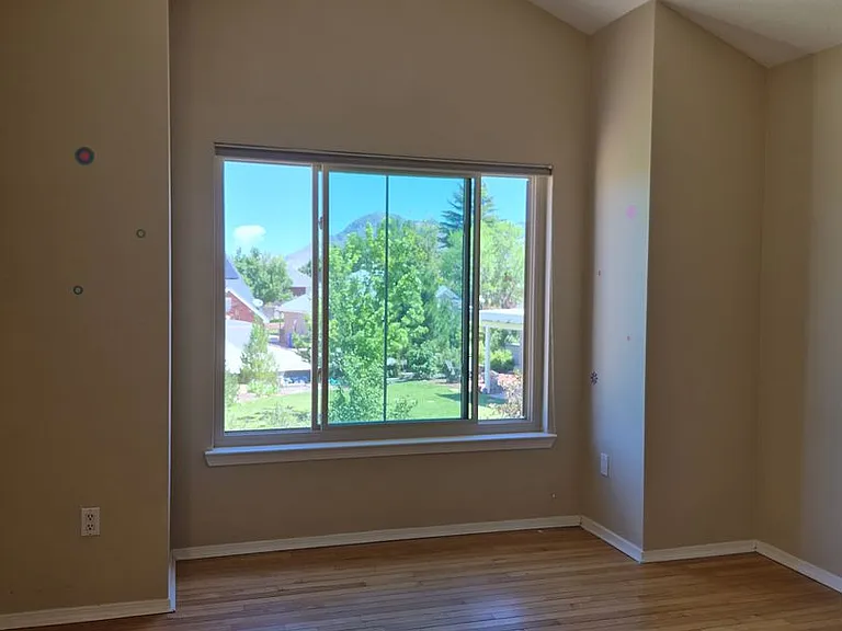 9121 Ridgefield Ave NE — Photo 45