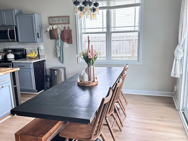 319 Adobe Ln — Photo 17