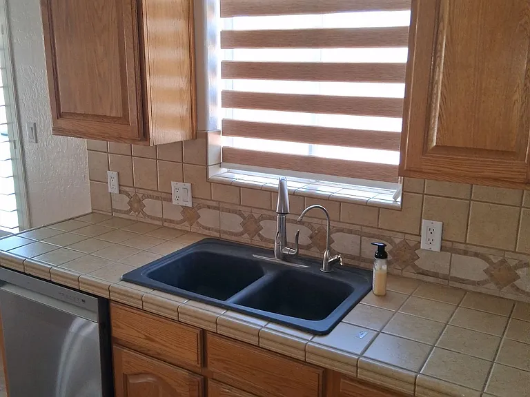3882 W 27th Ln — Photo 6