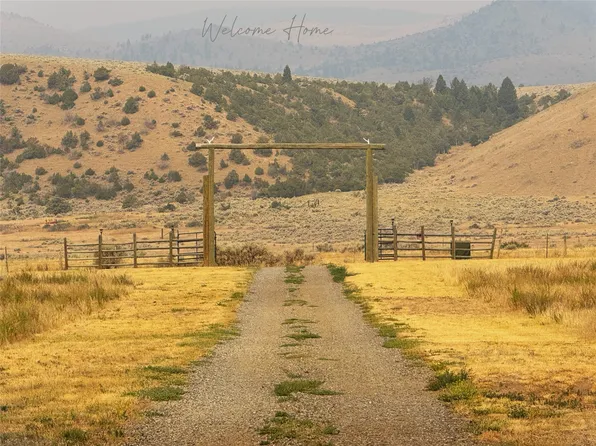 1074 Crow Creek Rd, Radersburg, MT 59641