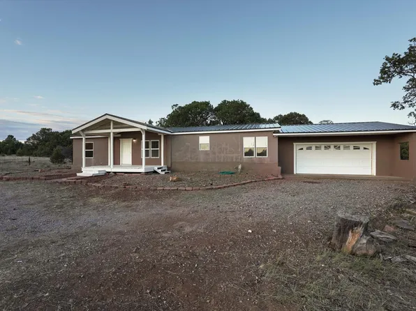 36 Quail Hollow Rd, Tijeras, NM 87059