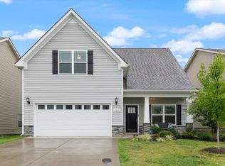 2225 Oak Dr, Murfreesboro, TN 37128