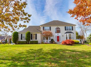 1 Shinnecock Hills Dr, Ocean, NJ 07712