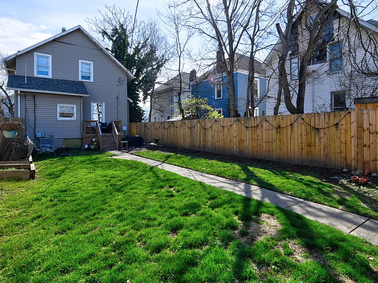 1325 N 4th St — Photo 27