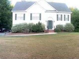 2070 Oakleaf Ln, Lithia Springs, GA 30122
