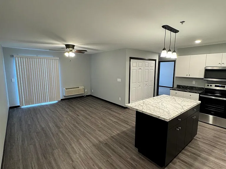7758 Adrina Dr — Photo 12