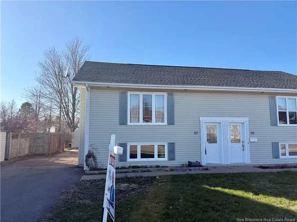 117 Lonsdale Dr, Moncton, NB E1G 2H9