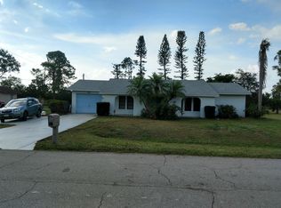 21 Michigan Rd, Lehigh Acres, FL 33936