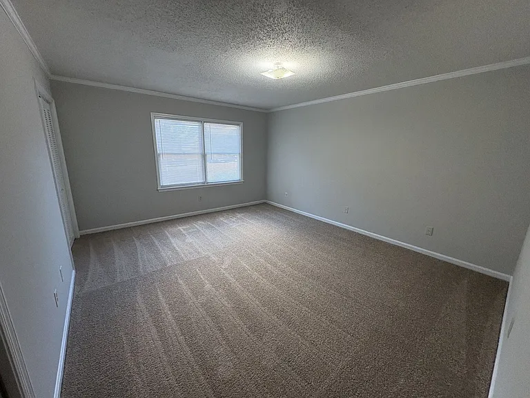 2505 W Broad St #611 — Photo 7