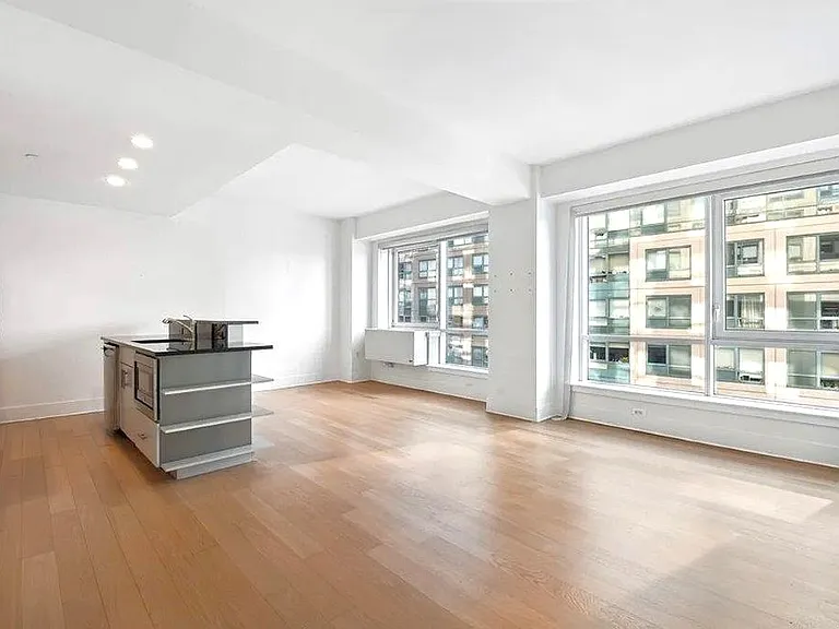 440 Kent Ave #14F — Photo 1