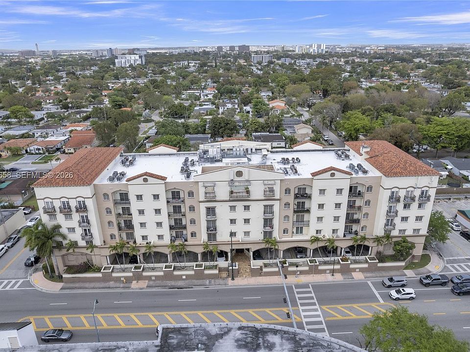 5271 SW 8th St APT 212, Miami, FL 33134 | Zillow