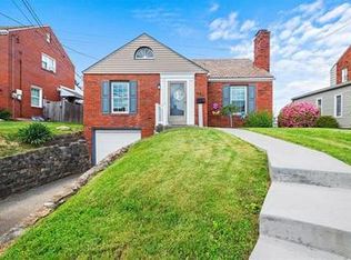537 Crestline Dr, Pittsburgh, PA